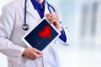 QUALI SONO GLI ESAMI DEL SANGUE PER MONITORARE LA SALUTE DEL CUORE ...